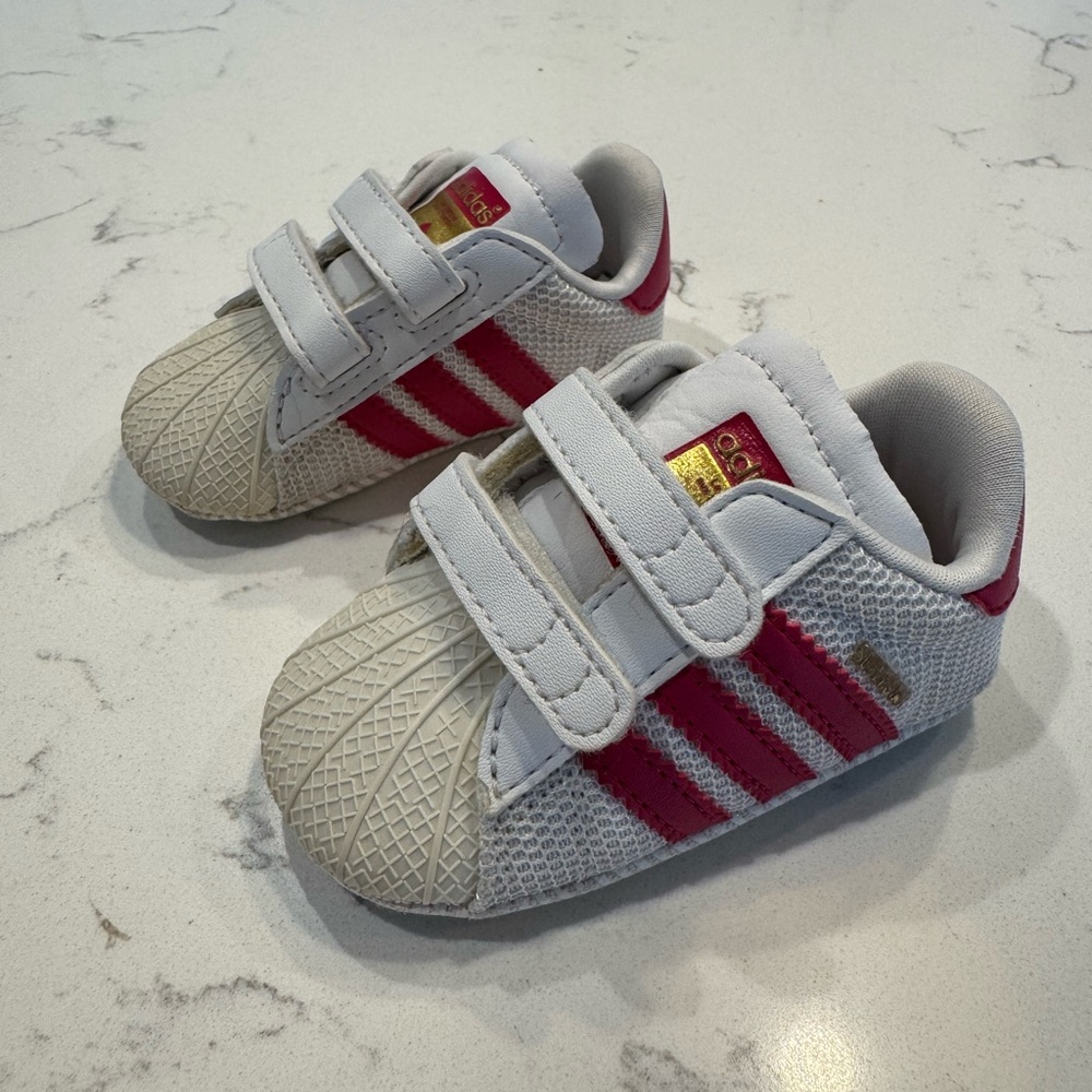 Adidas Superstar crib shoe white and pink size 1K